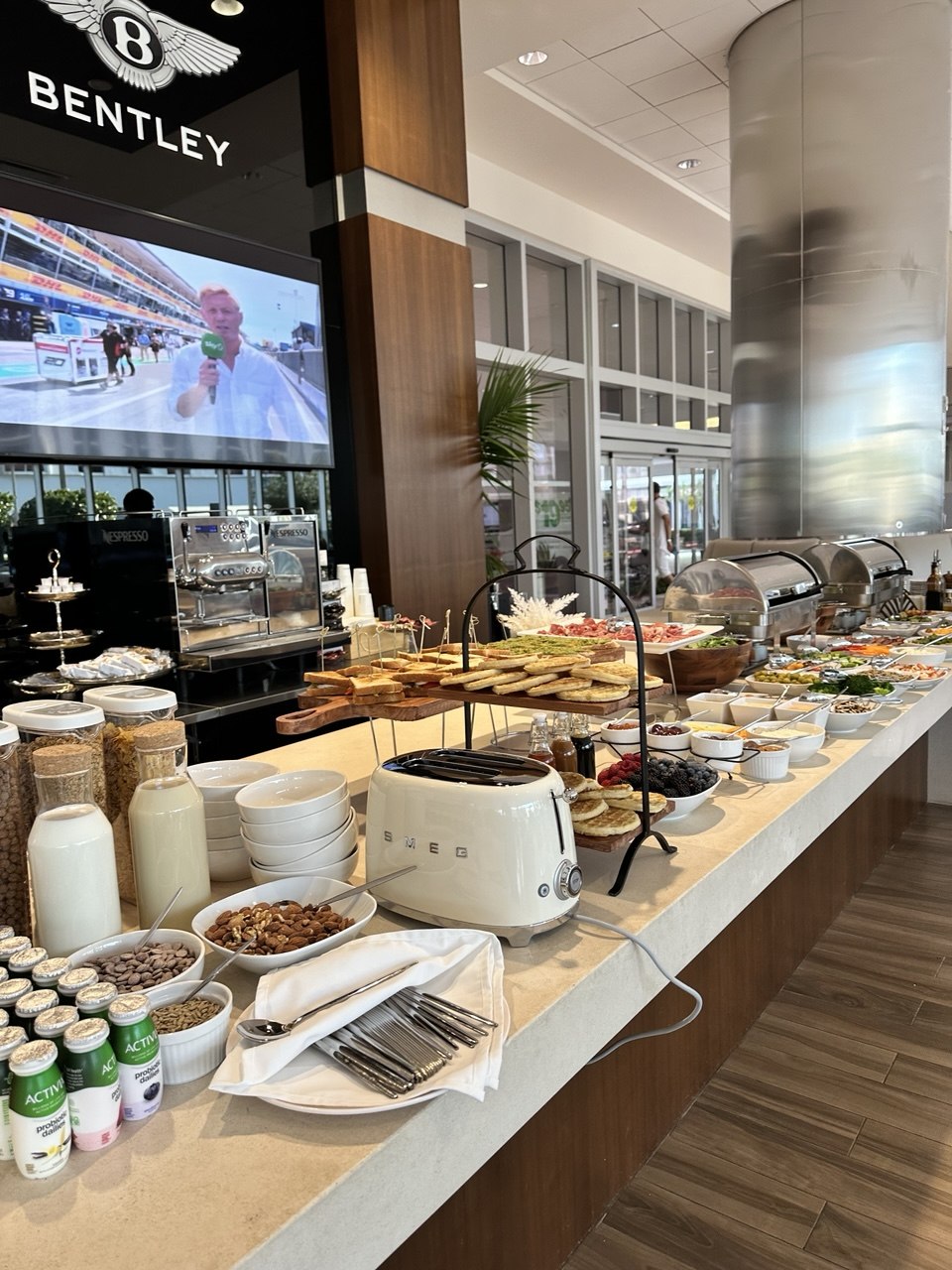 Private Breakfast 2